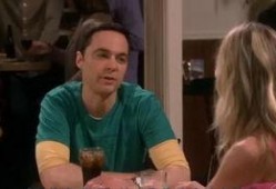 娱乐圈吃瓜被告,被告如何应对舆论压力