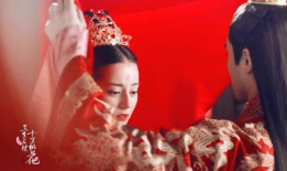 迪丽热巴娱乐吃瓜君,揭秘明星幕后趣事