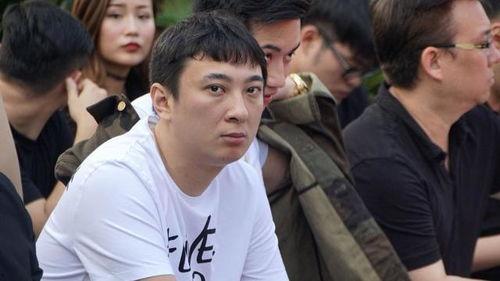 娱乐圈吃瓜爆料王思聪,娱乐圈吃瓜爆料界的风云人物